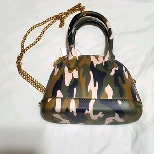 Vegan Women's Camouflage Mini bag.